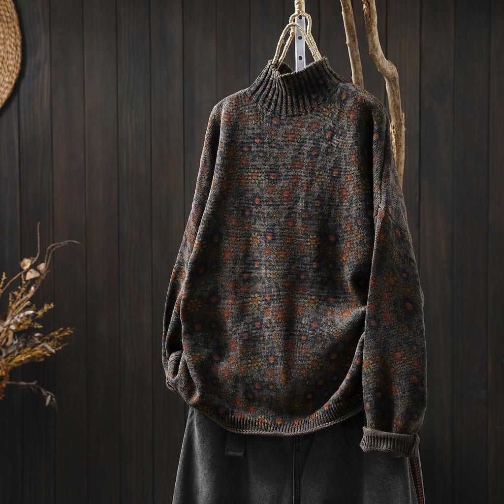Women's High Neck Floral Print Sweater, Plus Size, Relaxed Fit, Stylish Autumn/Winter 2025 Collection.