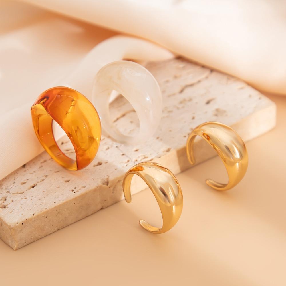 Fashion Personality Geometric Smooth Surface Metal Transparent Amber Resin Opening Rings for Women Simple Temperament Jewelry