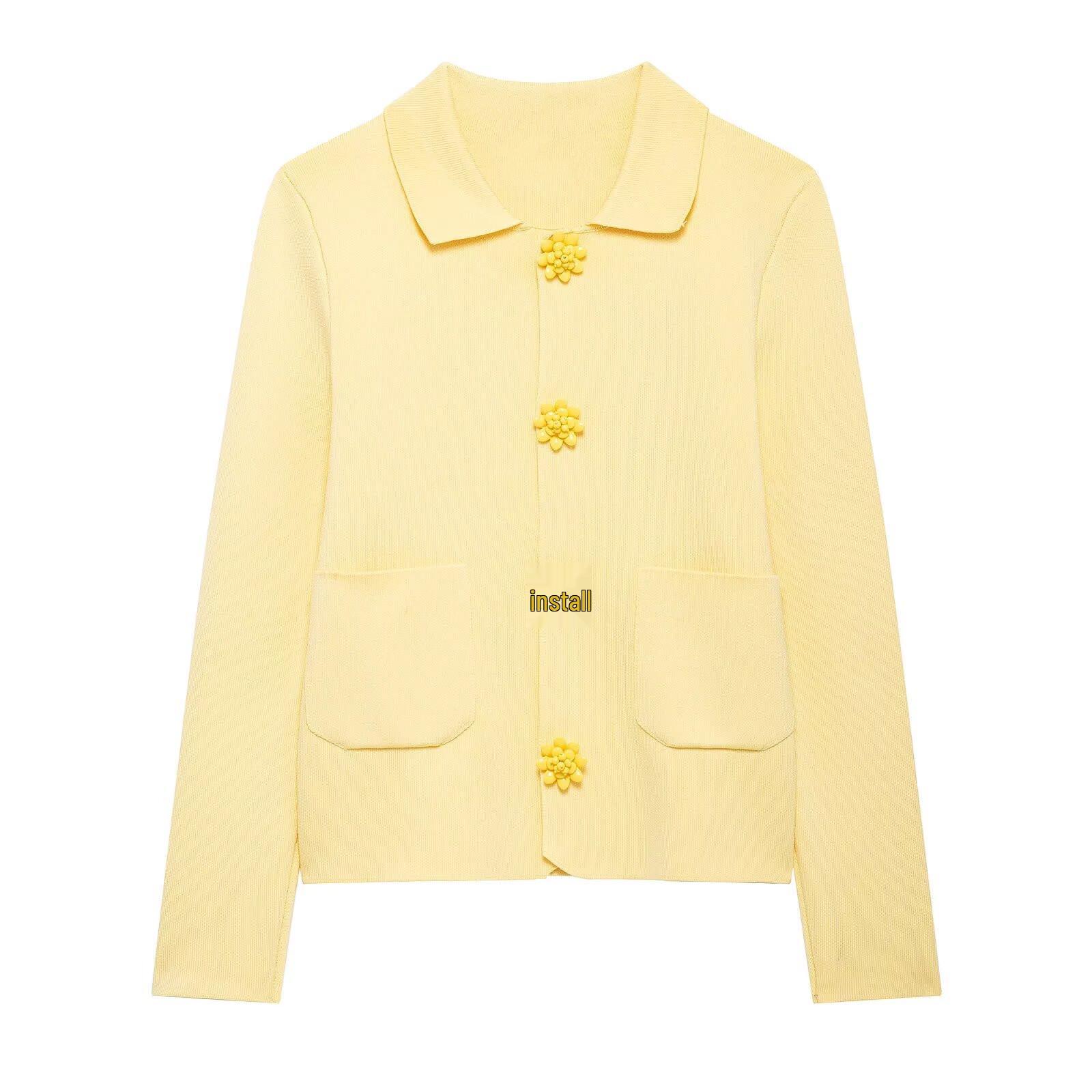 

2025 Spring Women s Sweet Bow Knit Cardigan with Turn-Down Collar M