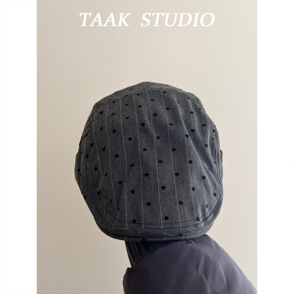 

Vintage Artistic Beret Hat With Extended Brim And Breathable Cotton For Women