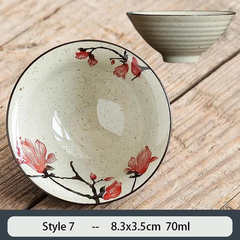 1PCS Chinese Traditional Ceramic Cone Teacup Anti Scaling Handmade Flowers Porcelain Tea Bowl Travel Meditation Cup Tea Set 70ml