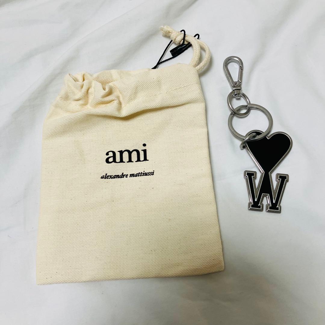 

[USED] Choi Woo-sik AMI Pop-up Key Ring Keychain Choi Woo-sik AMI