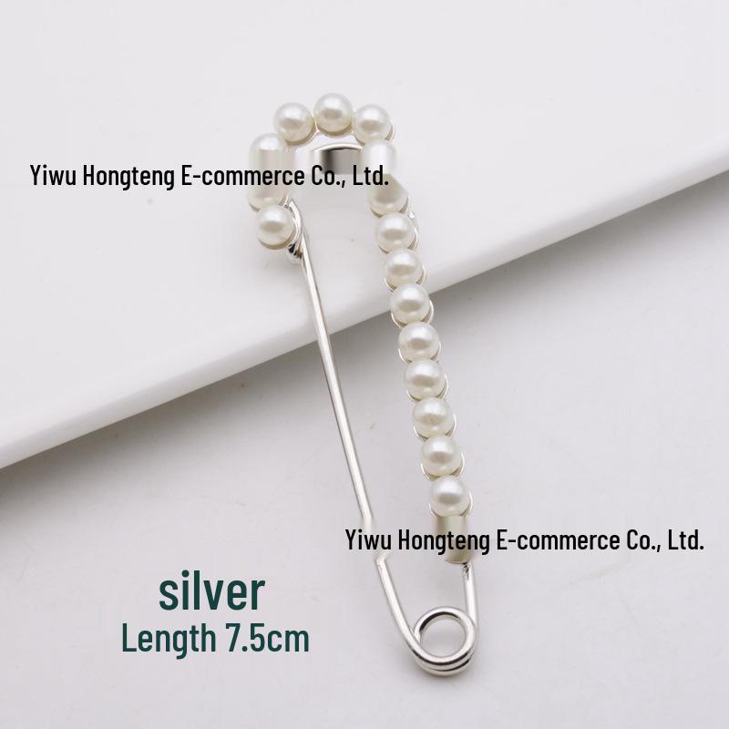 Luxurious Pearl & Rhinestone Alloy Brooch: High-End Fashion Accessory for Sweaters, Scarves, and Waist-Cinching.