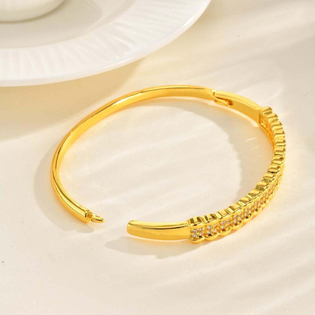 New Gold Plated Cubic Zirconia Bracelet, Chunky Waterproof Openable Bangle, High Quality Stackable Jewelry For Women Gift