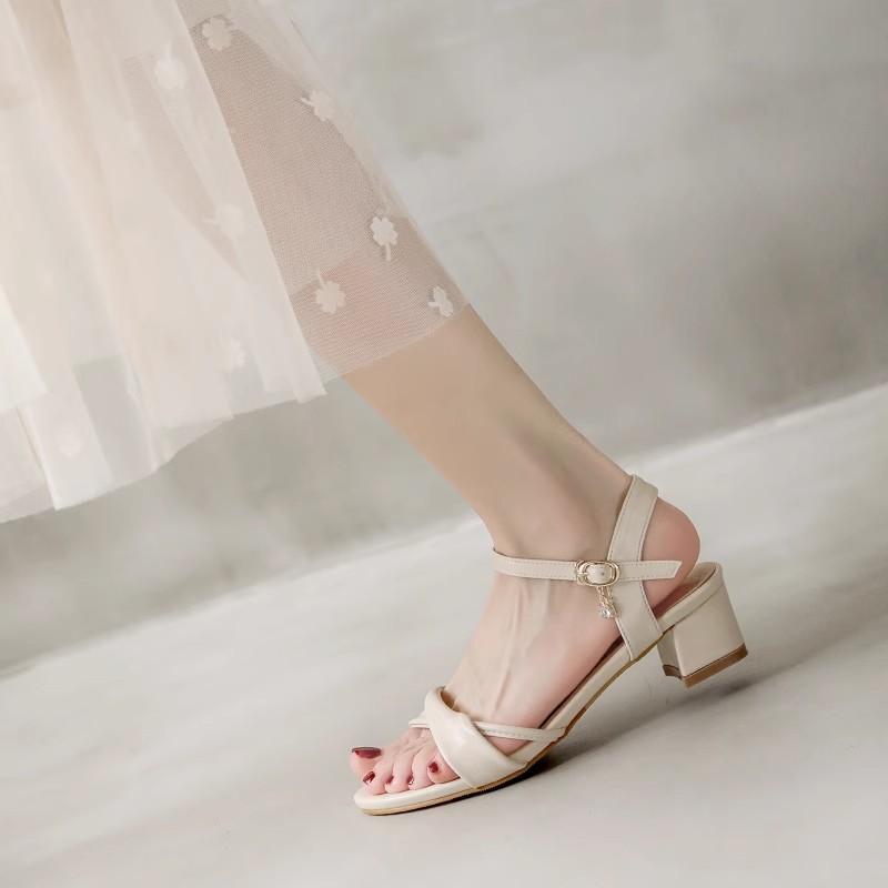 Sandals Women's Thick Heel Summer New Low Heel Small Versatile High Heels