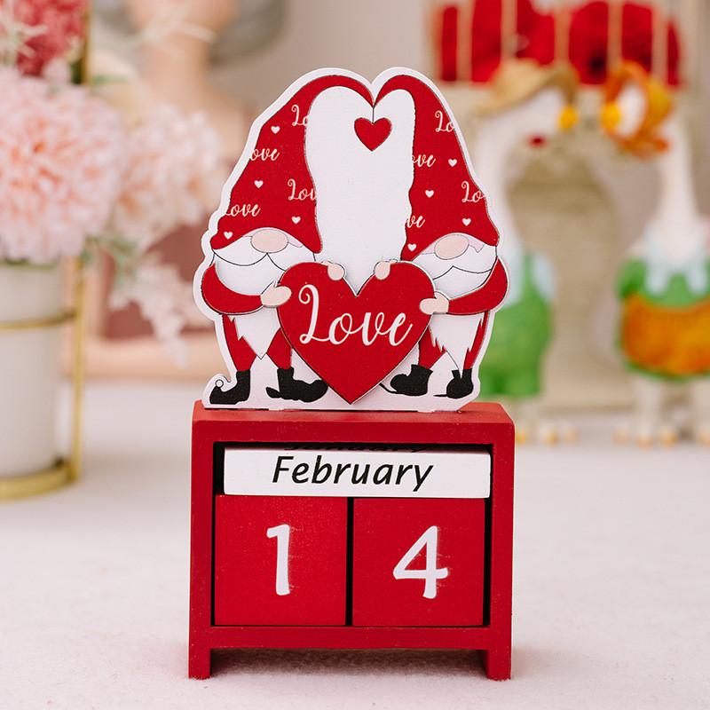 

Элегантный гном в форме сердца Календарь обратного отсчета Красивый деревянный декор на День святого Валентина