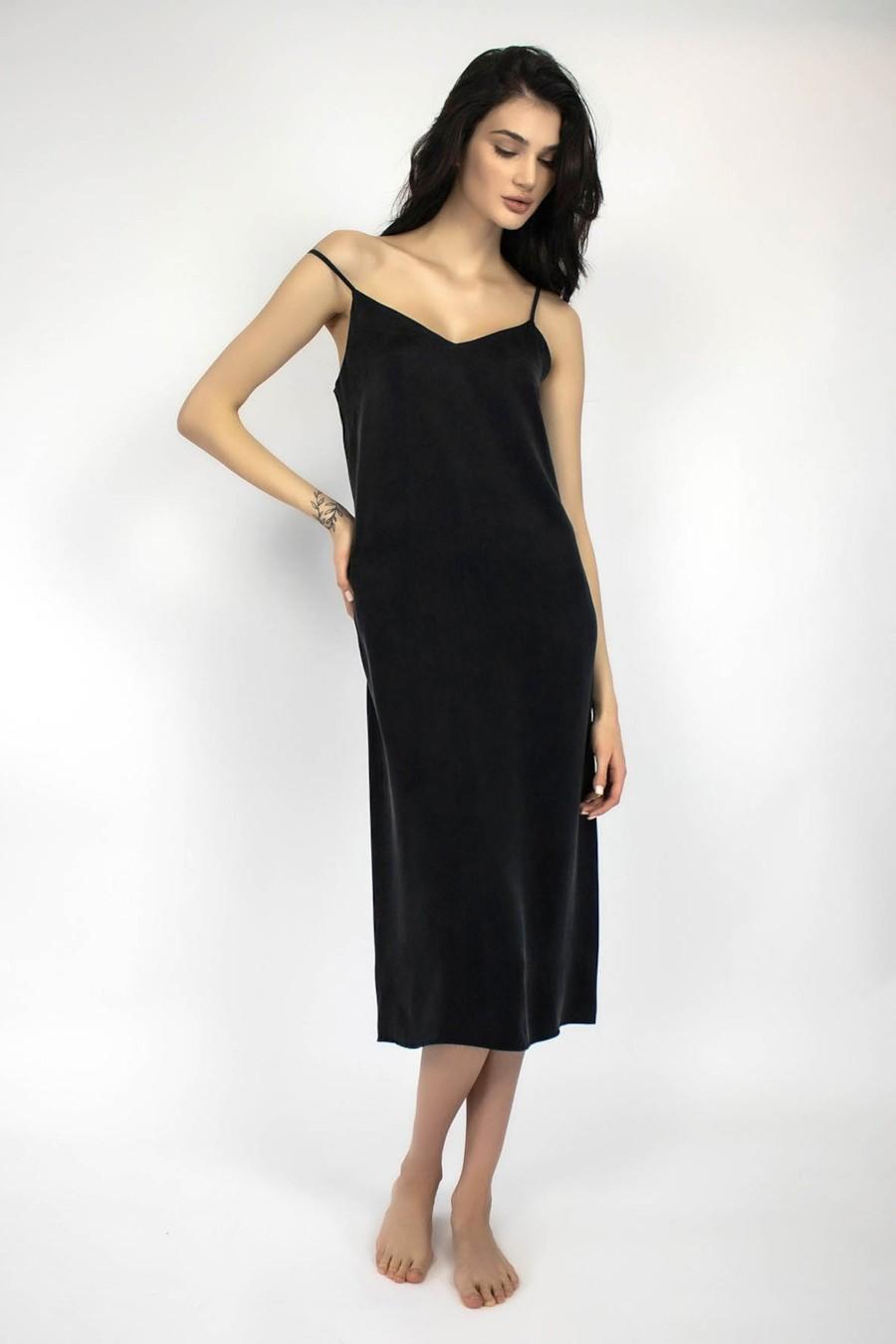 

Сорочка NOKAYA (94511) 46(L) прозорий колір чорний