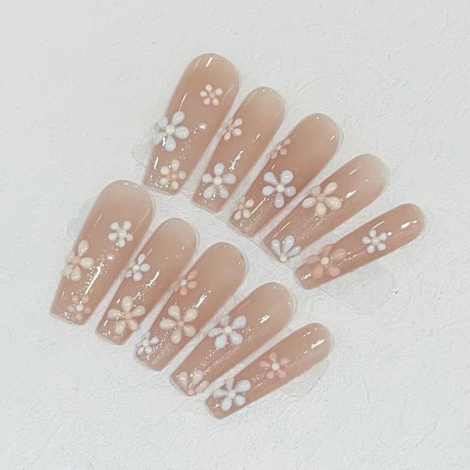 

Плетёные вручную накладные ногти с расписанными вручную высококлассными красочными цветами можно отделить и использовать для завершённого маникюра. Large L