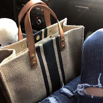 Tide Nischen-Canvas-Handtasche Generation Stickerei Blume Kontrastfarbe Leder-Patchwork-Tote-Bag Handtasche