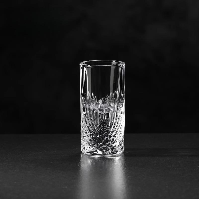 2pcs Sets 20ml Luxury Wine Glasses Thick Bottomed Wine Glass Elegant Cocktail Glass Party Creative Shot Glass Bar Accessories