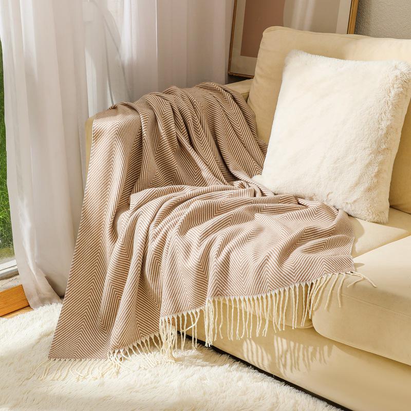Sofa Throw & Bed Runner - Woven Air Conditioning Shawl for Summer Naps