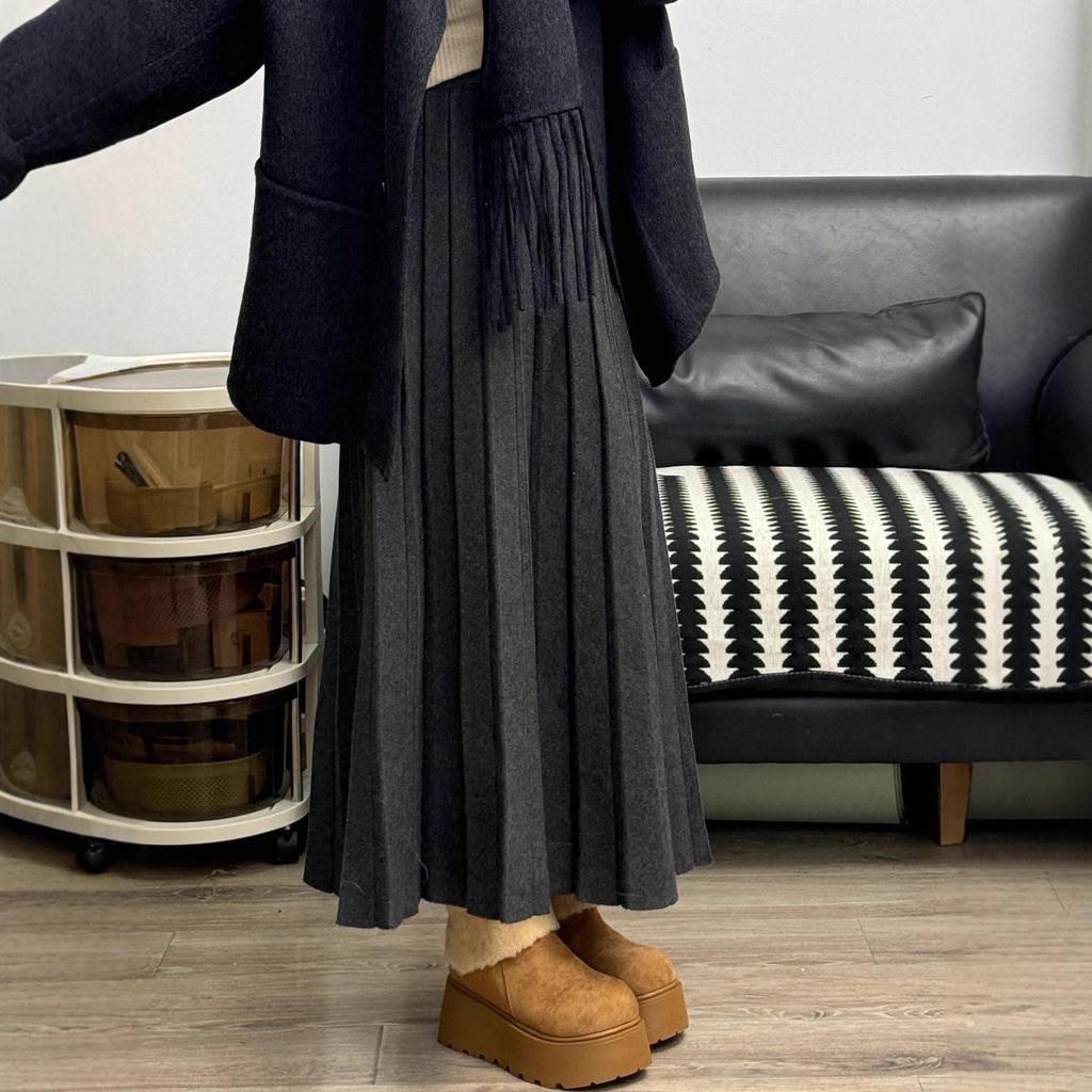 Women's Gray Mid-Length Knitted Pleated Wool Skirt - 2025 Autumn/Winter Korean Style
