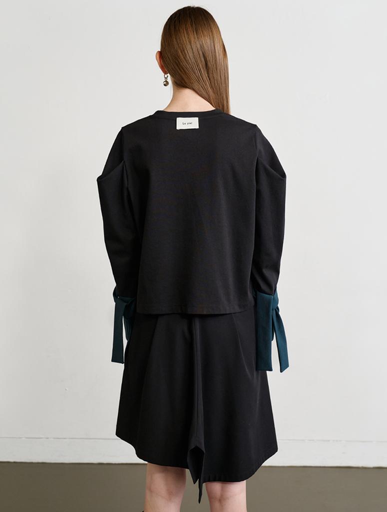 Leuiel Puff Sleeve Crop Sweatshirt_Black