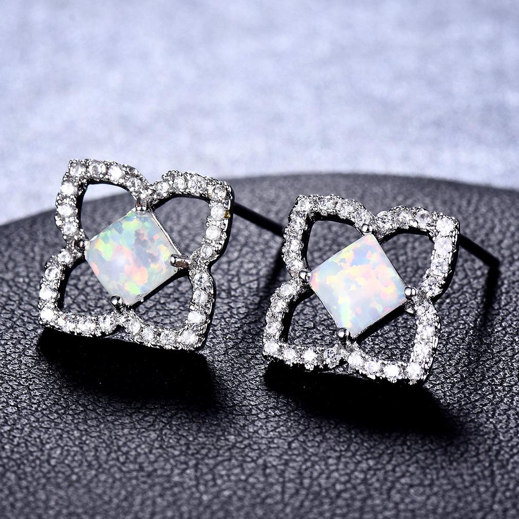 

European and American Fashion Ins Simple Style Square Earrings Mini Cute and Versatile Earrings Earrings W6180WW-