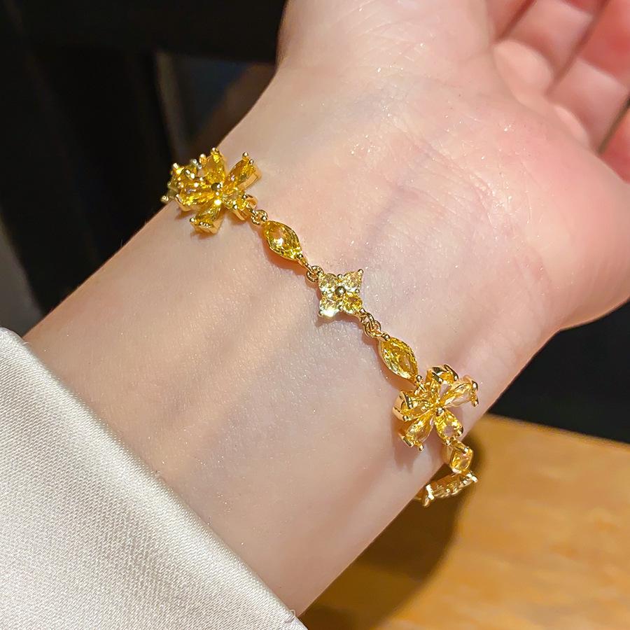 Golden Glow Floral Gemstone Bracelet - Elegant Daily & Party Hand Jewelry