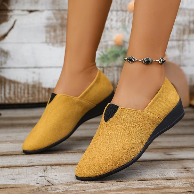 Wedge heel casual single shoes women's summer new shallow mouth pointed head large size one pedal suede single shoes