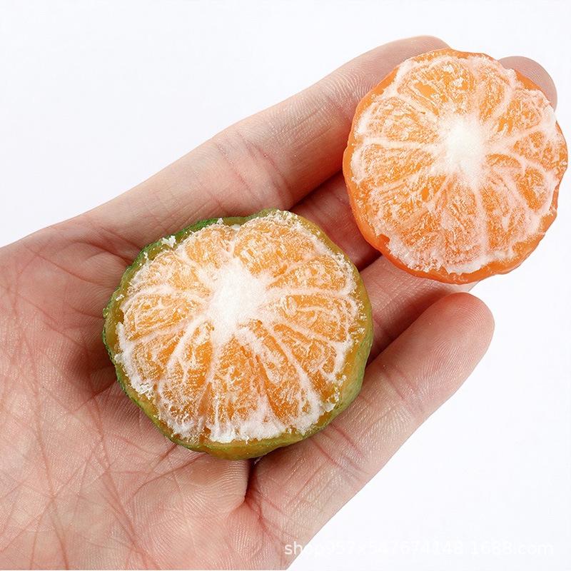 

Soft Squeeze Honey Tangerine Desktop Decompression Toy - Creative Prank Gift & Office Ornament 4cm Yellow Tangerine Model - 1 piece