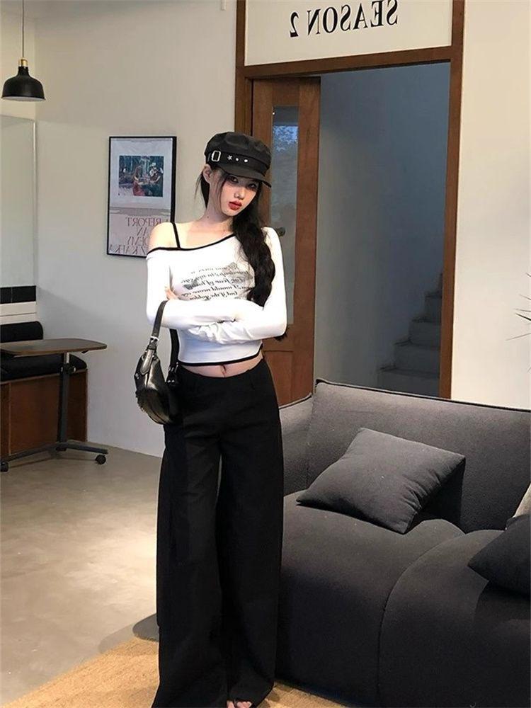 American Style Off-the-Shoulder Velvet Top: Slanted Collar, Slim Fit, Butterfly Print, Color Block, Long Sleeve, Women's Spring/Autumn