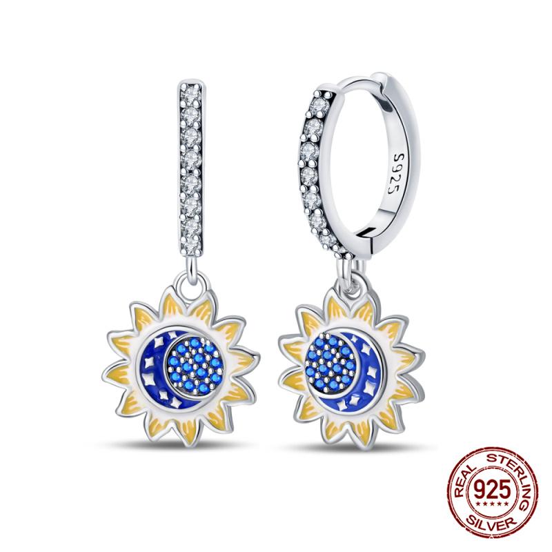 100% 925 Sterling Silver Simple Star And Moon Series Women'S Earrings Suitable For Daily Wear Anniversary Gift