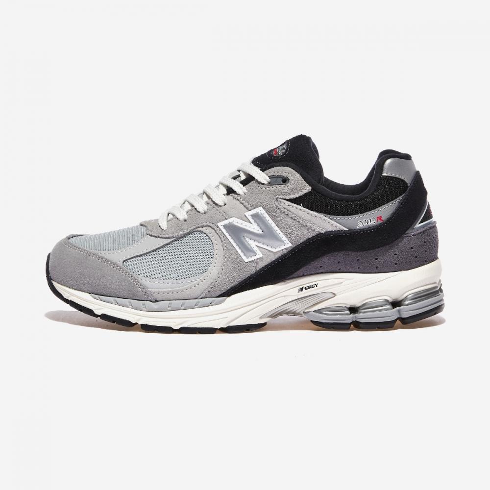 

New Balance M2002rSg M2002rSg Sg 230