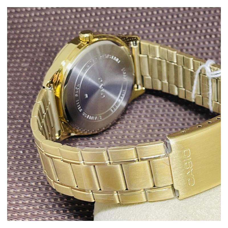 Casio STANDARD Series Business Trend Retro Casual Quartz Movement Stainless Steel Strap Japanese and Korean Watch Men's Watch Golden MTP-V006G-9B