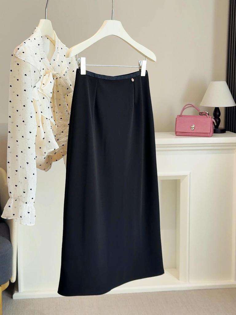 Women's High-Waisted Hip-Hugging Skirt: Spring OL Commute Skirt with Back Slit