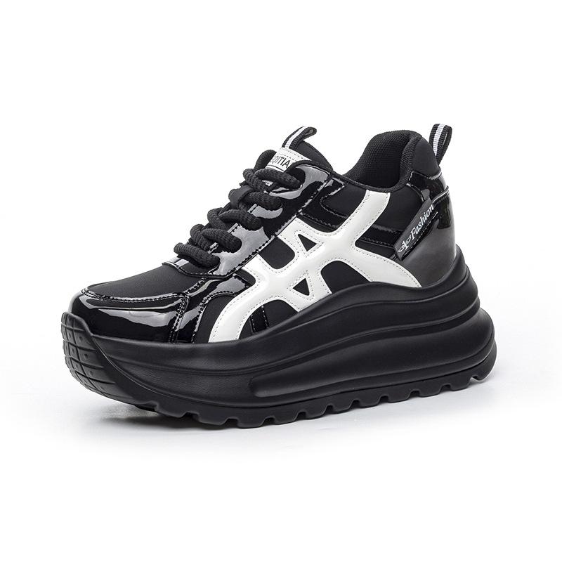 

Autumn women s shoes new flat-bottomed wedge heel muffin thick-soled inner height increase, white shoes are versatile and trendy 39