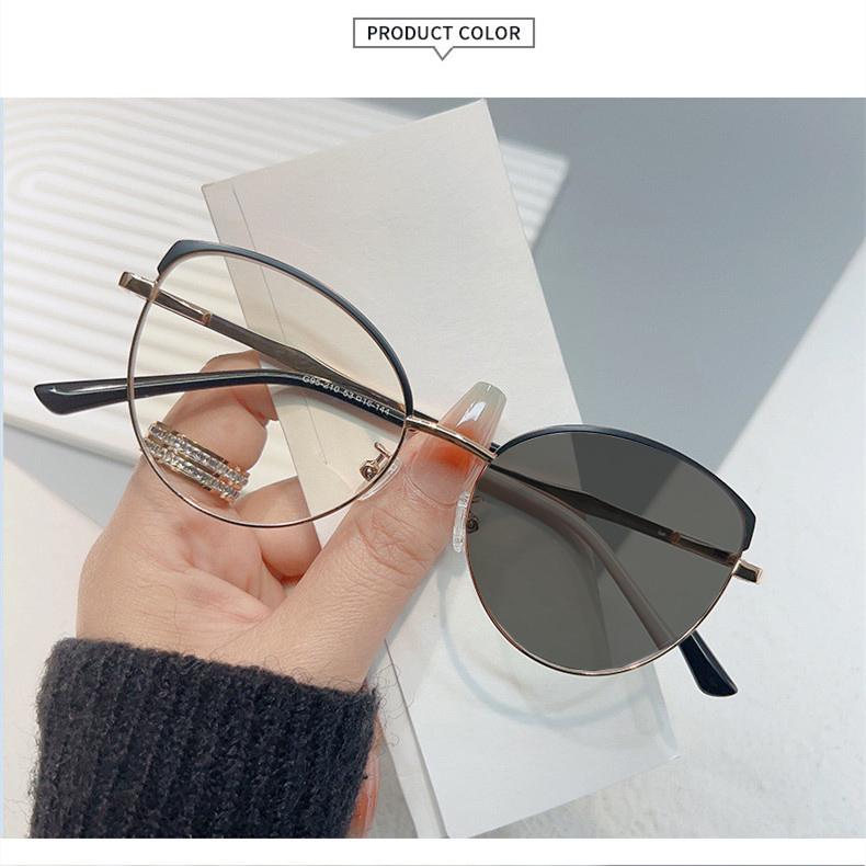 Retro Cat Eye Metal Frame Photochromic Anti Blue Light Reading Glasses for Women 0 To +6 Degrees