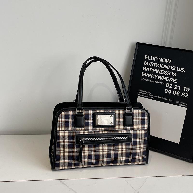 

Fashion commuter bag women s new autumn versatile shoulder underarm bag casual large-capacity portable tote bag