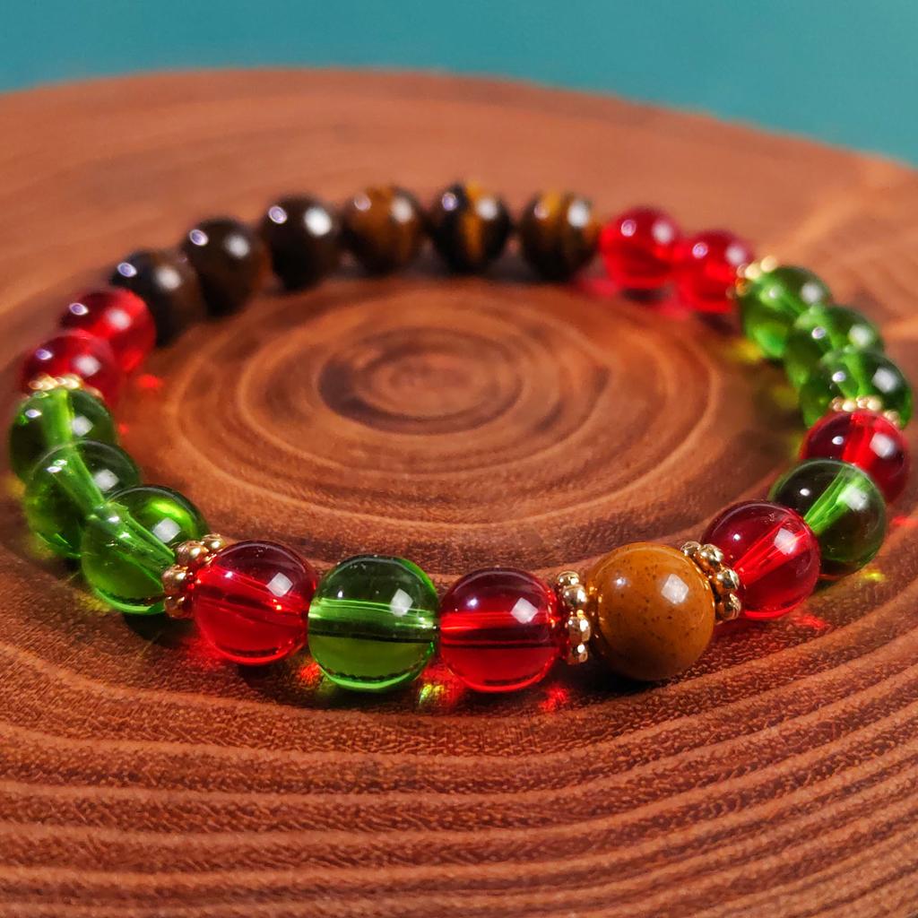 This 8mm tiger's eye and amethyst mixed natural stone hand-woven bracelet is suitable for both men and women, and is perfect as a gift or for parties.