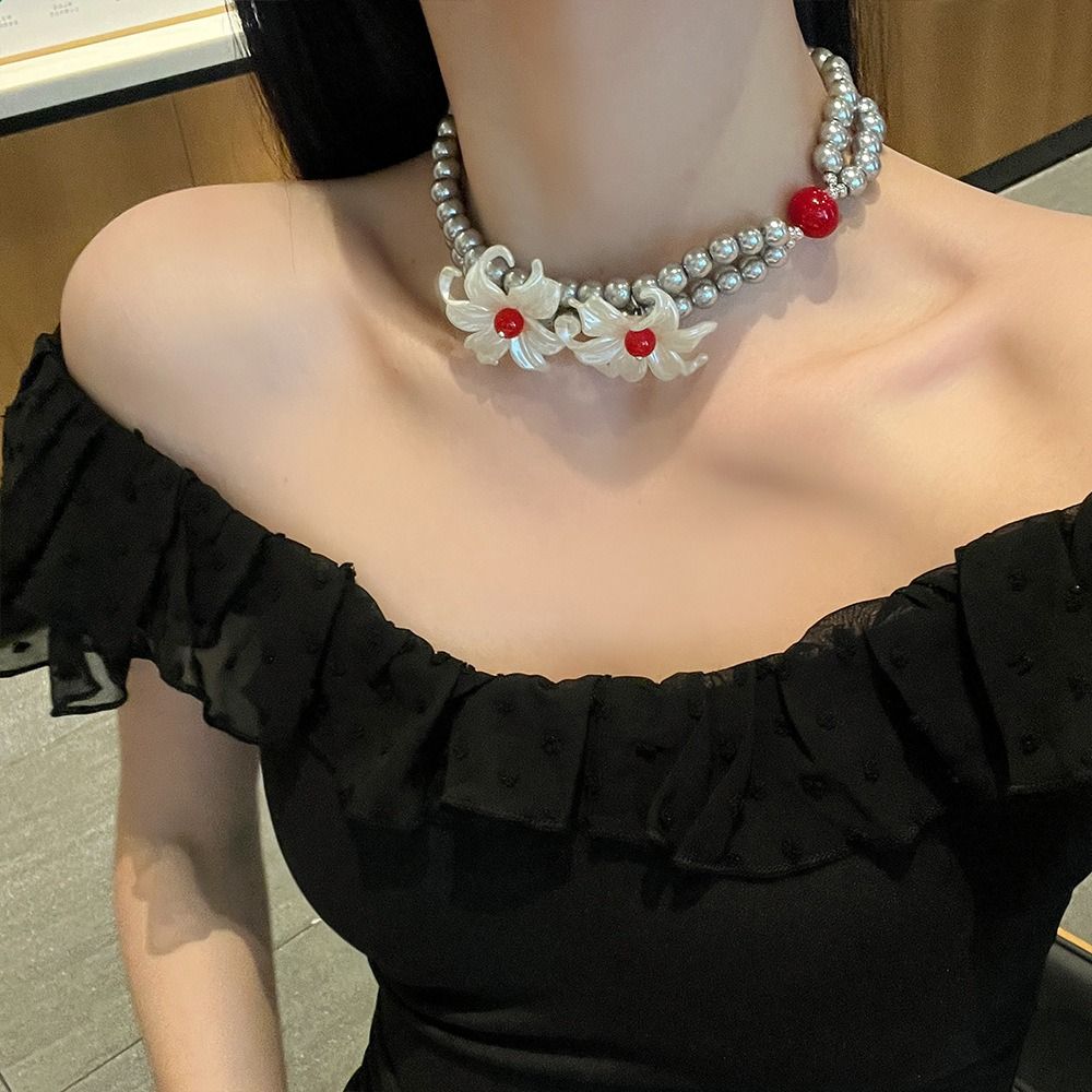 Elegant Pearl Beaded Necklace Vintage Sweet Choker French Style Iris Flower Necklace  Beach