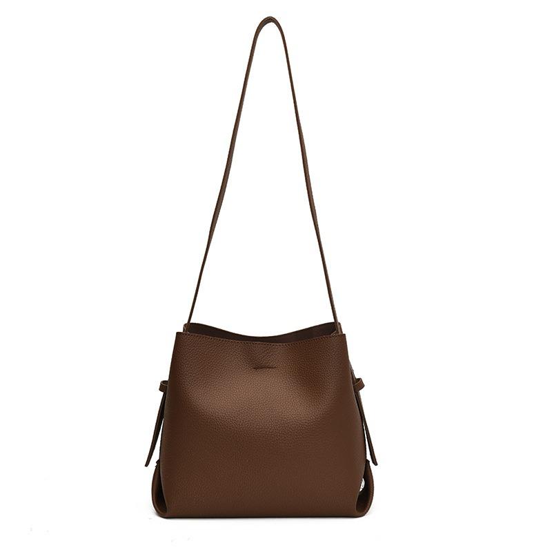 Lychee Pattern Tote Bucket Bag Women's New Summer Niche Trend Versatile Shoulder Messenger Bag