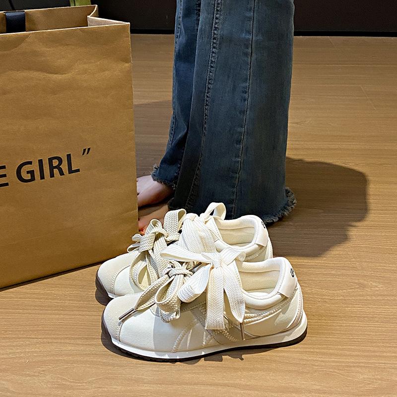 2025 Spring New Thick-soled Heightening Sports Shoes Ins Student Versatile Casual Niche Retro Little White Shoes Board Shoes