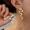 Neuer Trendiger Edelstahl Unregelmäßiger Geometrischer Verdrehter Spiral-Stecker Ohrring für Damen Glatt Goldbeschichtet Statement Zirkon Geschenke