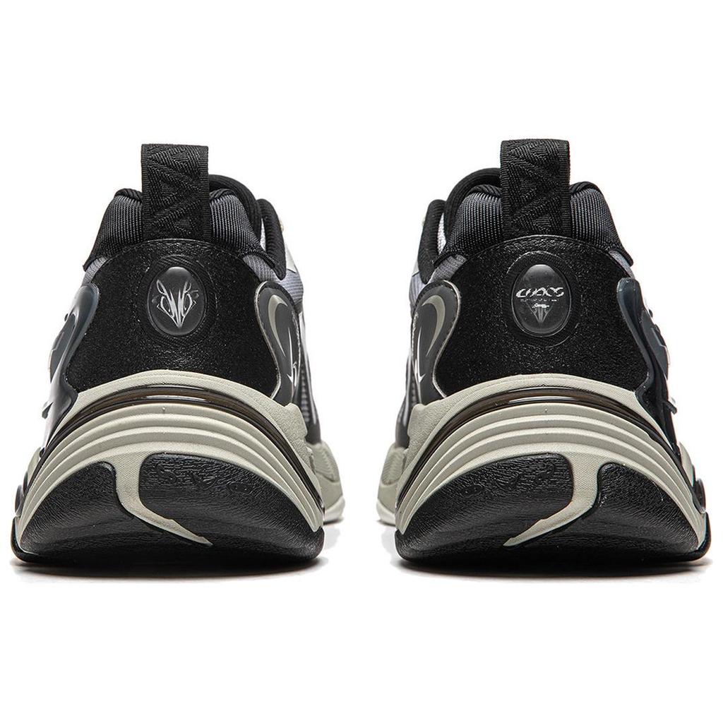 Li Ning Butterfly 2K Cushioning Slip Resistant Abrasion Resistant Breathable Support Low Top Chunky Sneakers Men's Gray AGCU063-3