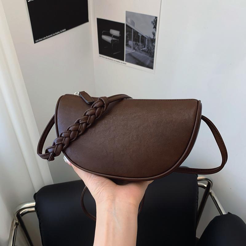 

2025 женская сумка-седло через плечо Niche High-End коричневый