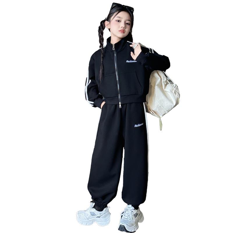Autumn 2025 Stylish Korean Sporty Two-Piece Set for Teen Girls