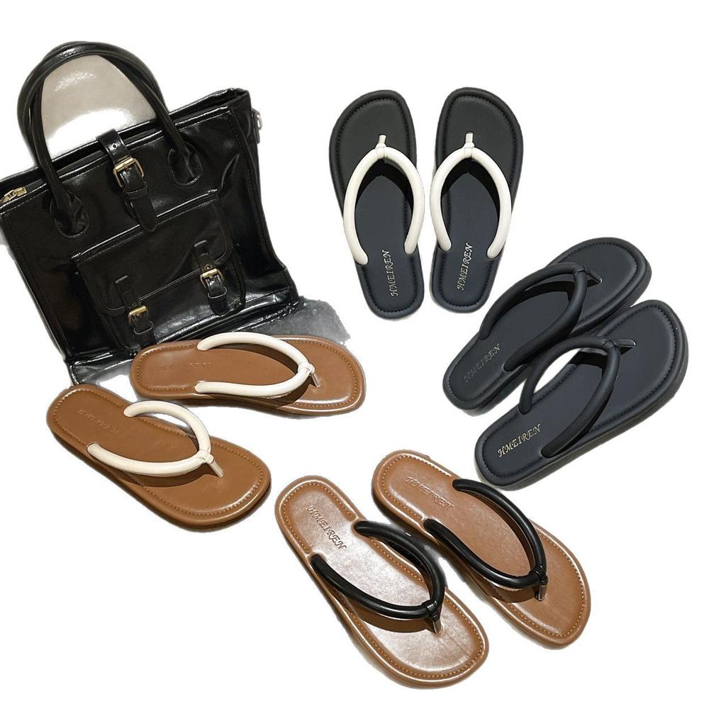 Foot Fashion Flip-flops Women's Non-slip Cool Slippers 2025 New Flat Bottom Seaside Beach Outer Wear Summer Internet Celebrity Clip
