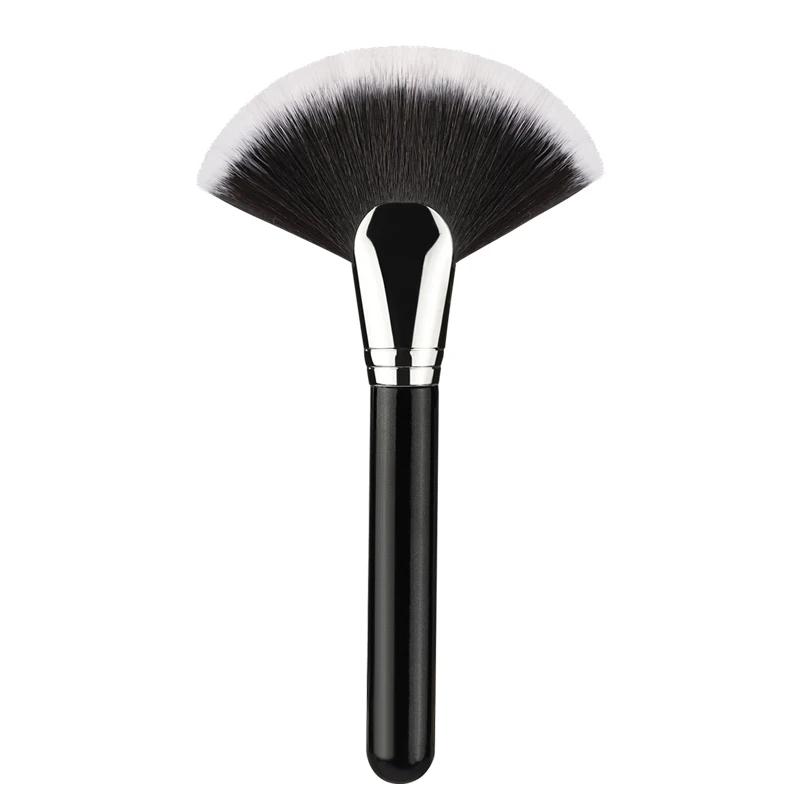 1pcs Large Fan Makeup Brushes Facial Powder Foundation Blusher Concealer Kabuki Brush Cosmetic Tools Pincel Maquiagem