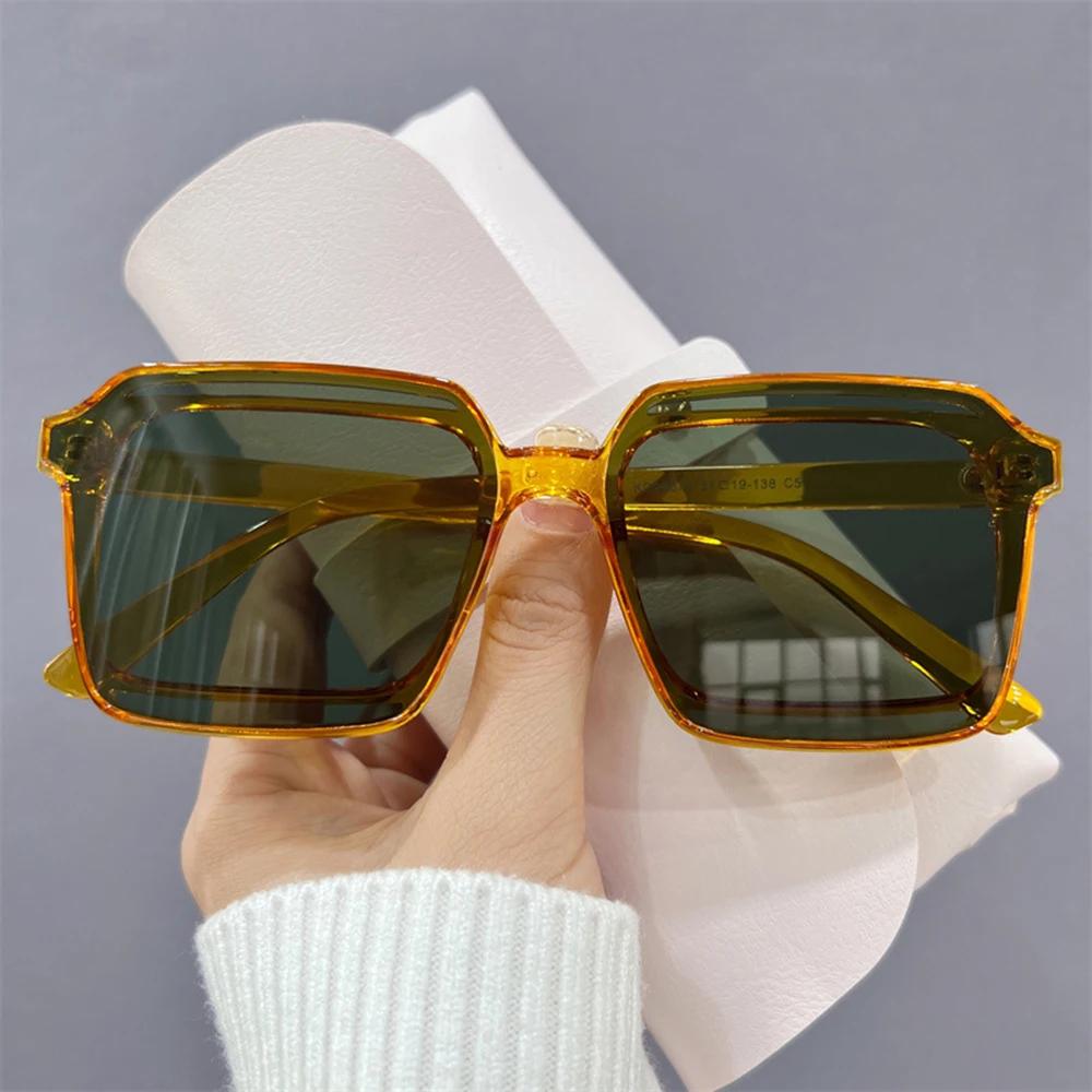 New Fashion Retro Square Frame Sunglasses Anti-Uv Travel Glasses High Quality Large Woman Eyewear Uv400