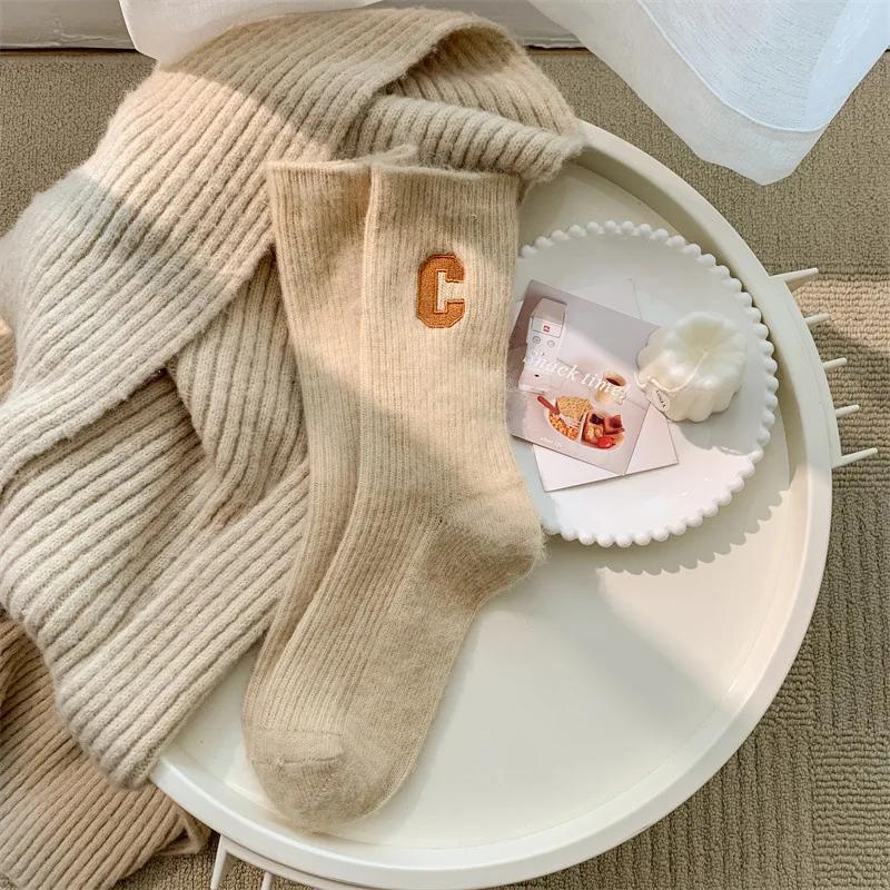 Women Wool Socks Warm Winter Thick Cashmere Casual Japanese Fashion Solid Color Comfortable Home Sock Long High Quality