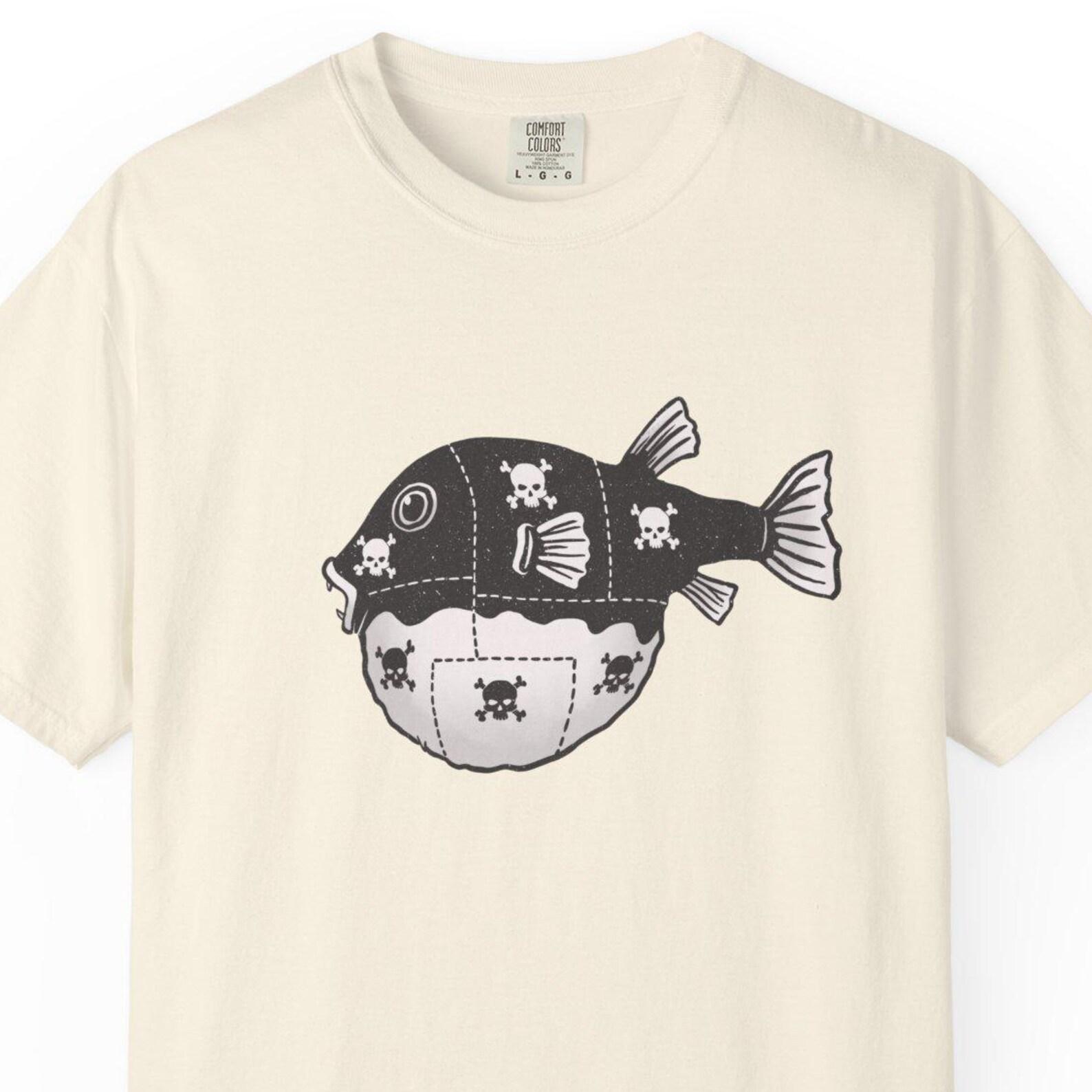 Comfort Colors Puffer Fish T-Shirt, Toxic Sea Design M