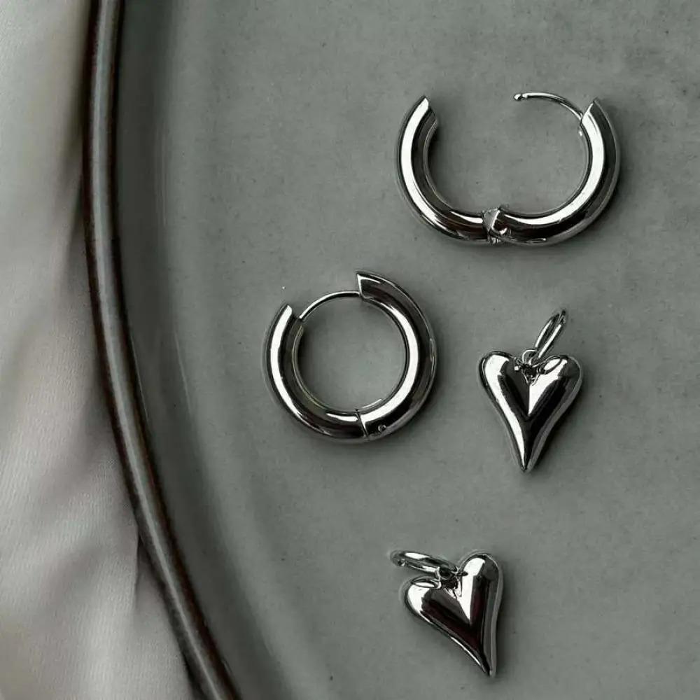 Punk Peach Heart Pendant Earrings for Women Silver Color Simple Fashion Geometric Circular Ear Buckle New Trendy Jewelry Gift