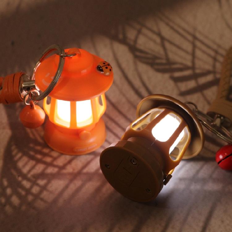 Waterproof Retro Lantern Pendant Orange Strap Vintage Lantern Keychain Pendant Suitable For Explorers And Campers