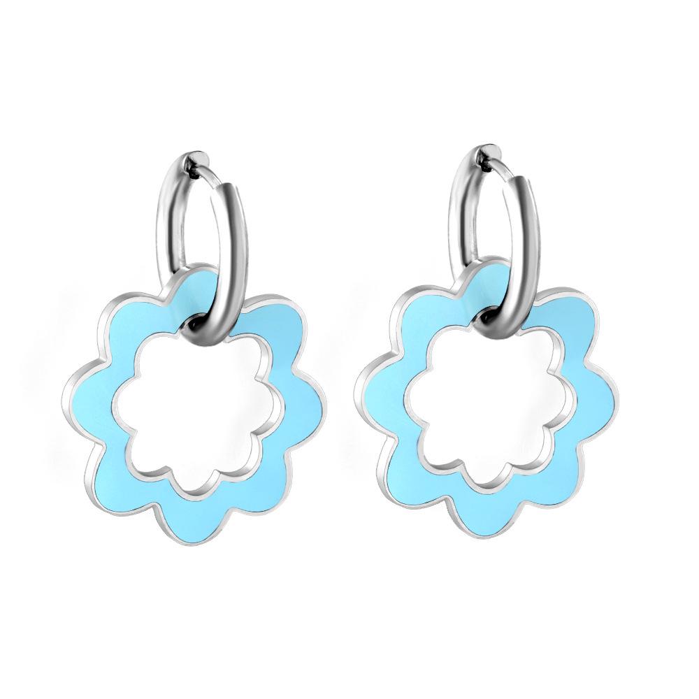 

Colorful Hollow Flower Circle Earrings for Women - Versatile European & American Style, Perfect for Christmas and Everyday Wear