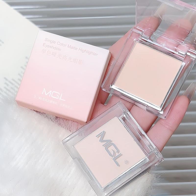 Palette Ombretti Monocromatici Bianco Caldo Opaco Polvere Illuminante Naturale a Lunga Tenuta per Contouring Delicato degli Occhi Illumina