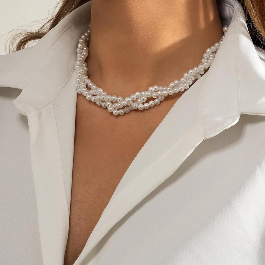 Retro Trendy Pearl Tassel Necklace with Diamond Inlaid Teardrop Gem for Women