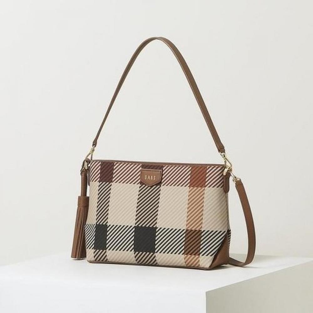 

Daks Brown Big House Check Shoulder Bag Dcba2f686w2 Single option