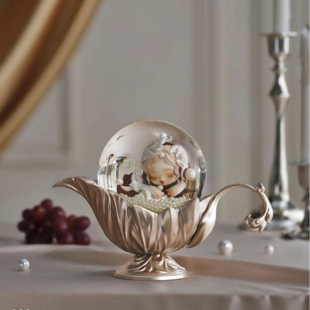 

[Б/У] Оригинальный снежный шар Skull Panda (Эксклюзив для магазина) в термоусадочной пленке