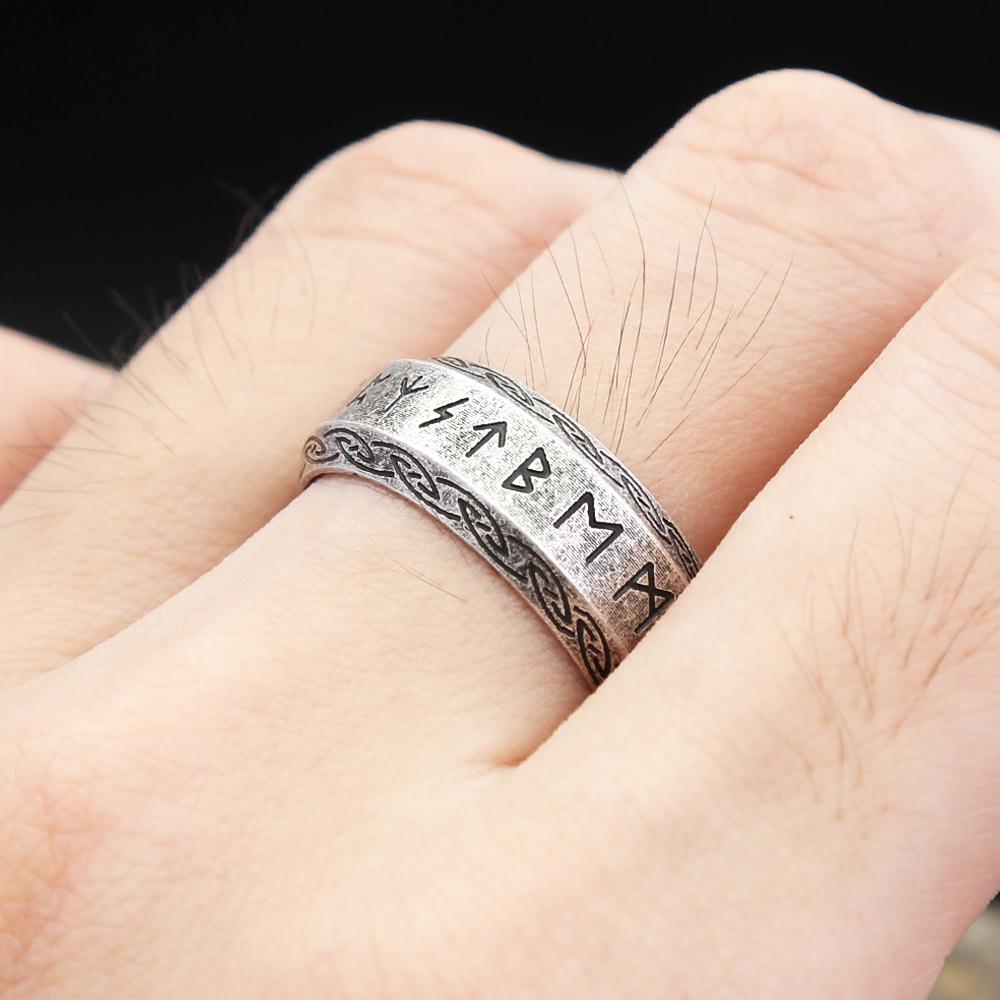 Bague Rune Viking Odin Norse Vintage Punk Simple Acier Inoxydable Bagues Lettres Viking Pour Hommes Femmes Amulette Bijou Cadeau